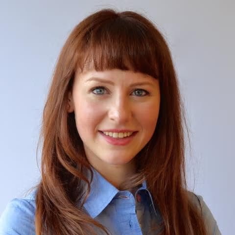 Photo of Arielle Roth, candidate