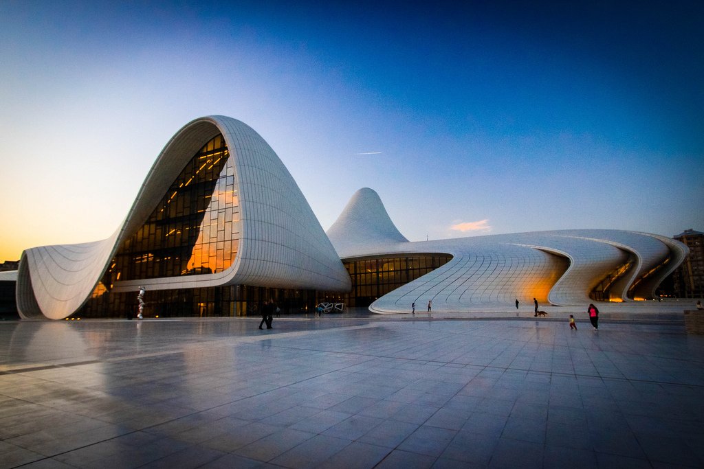 heydar_aliyev_center_123.jpg