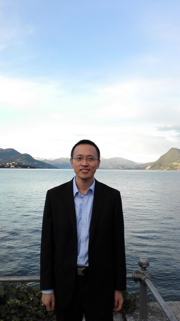 Pengfei_Qu_photo.jpg