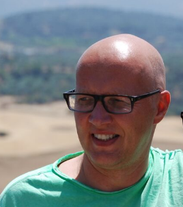Rob_Buckers_photo.png