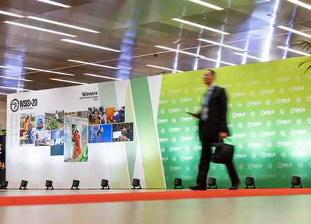wsis closing pr