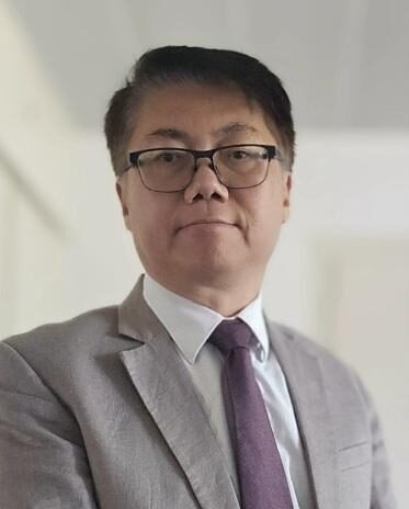 Chuen Chern Loo