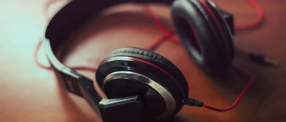 Safe listening devices: Volume and hearing loss featured image