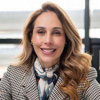 Ms Paola Vélez Marroquín