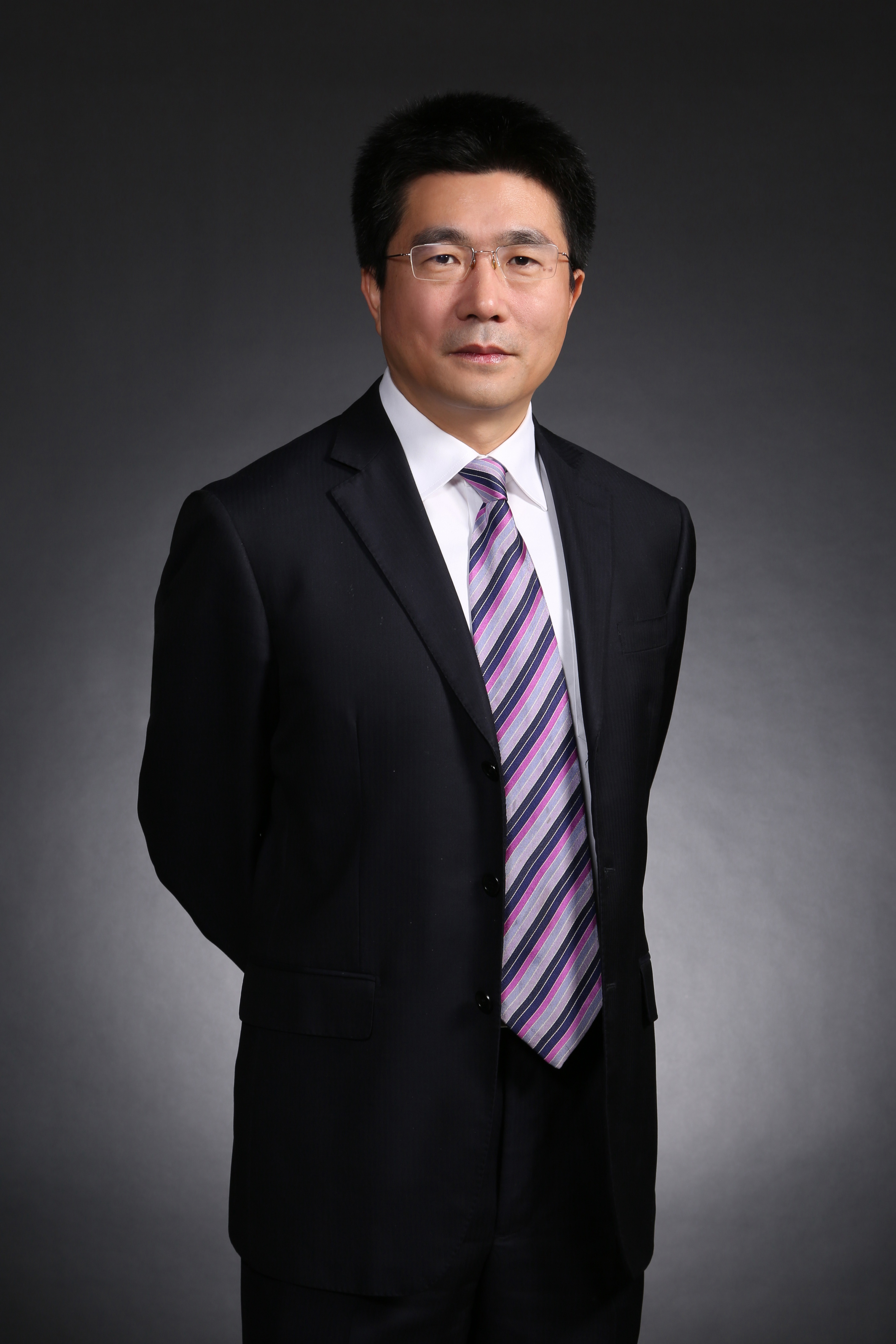 Mr. Mai Yanzhou