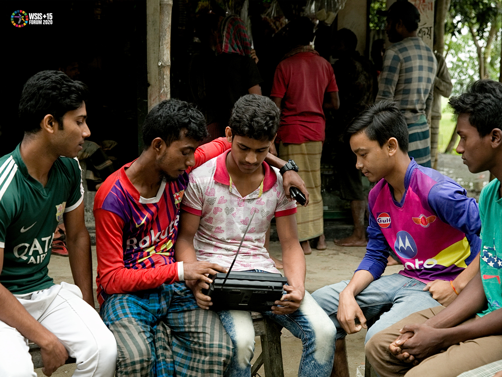 Listeners are listening to Community Radio