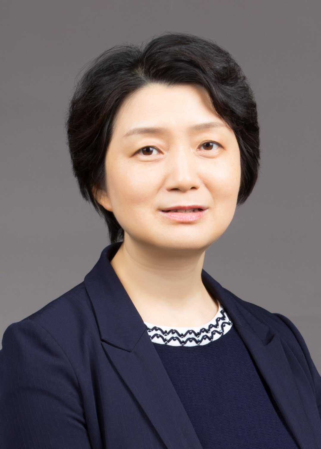 Ms Zhiqin Wang