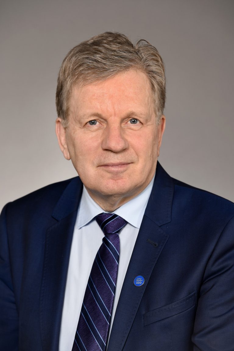 Mr. Esko Aho