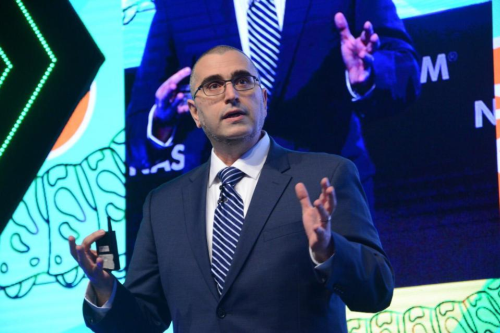 Vala Afshar