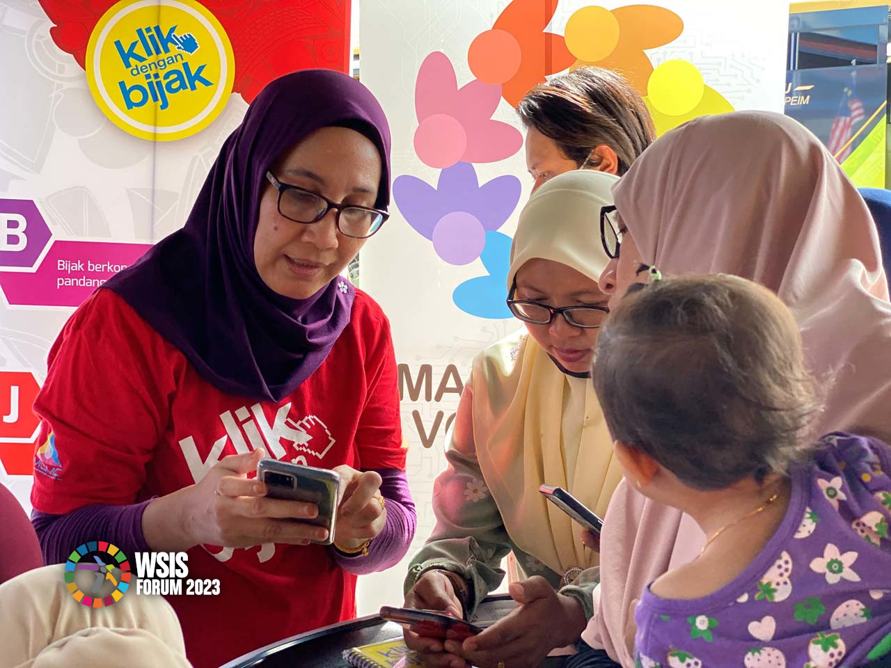 Klik Dengan Bijak - Community Outreach and Education