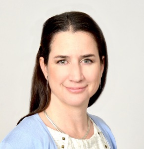 Dr. Evelyne Tauchnitz