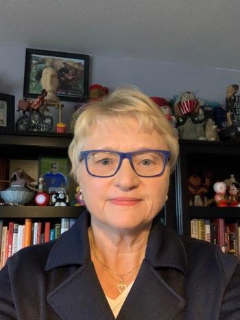 Ms. Karen Mulberry (High-Level Track Facilitator)