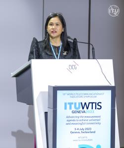 Ms. Esperanza Magpantay