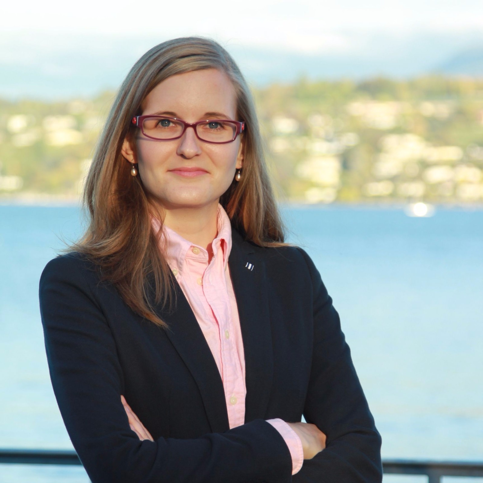 Dr. Laura Cyron