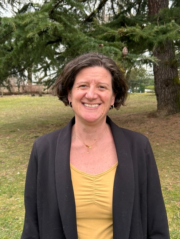 Ms. Caroline Vuillemin