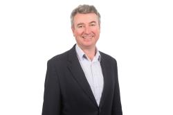 Dr. Ian Opperman