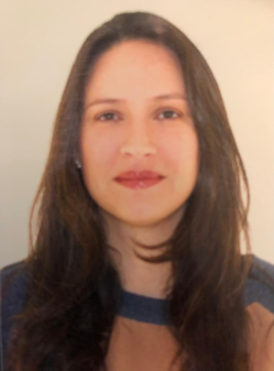 Dr. Renata Figueiredo Santoyo