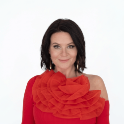 Ms. Carina Zehetmaier