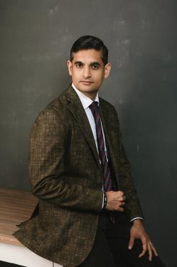 Dr. Rakesh Krishnan