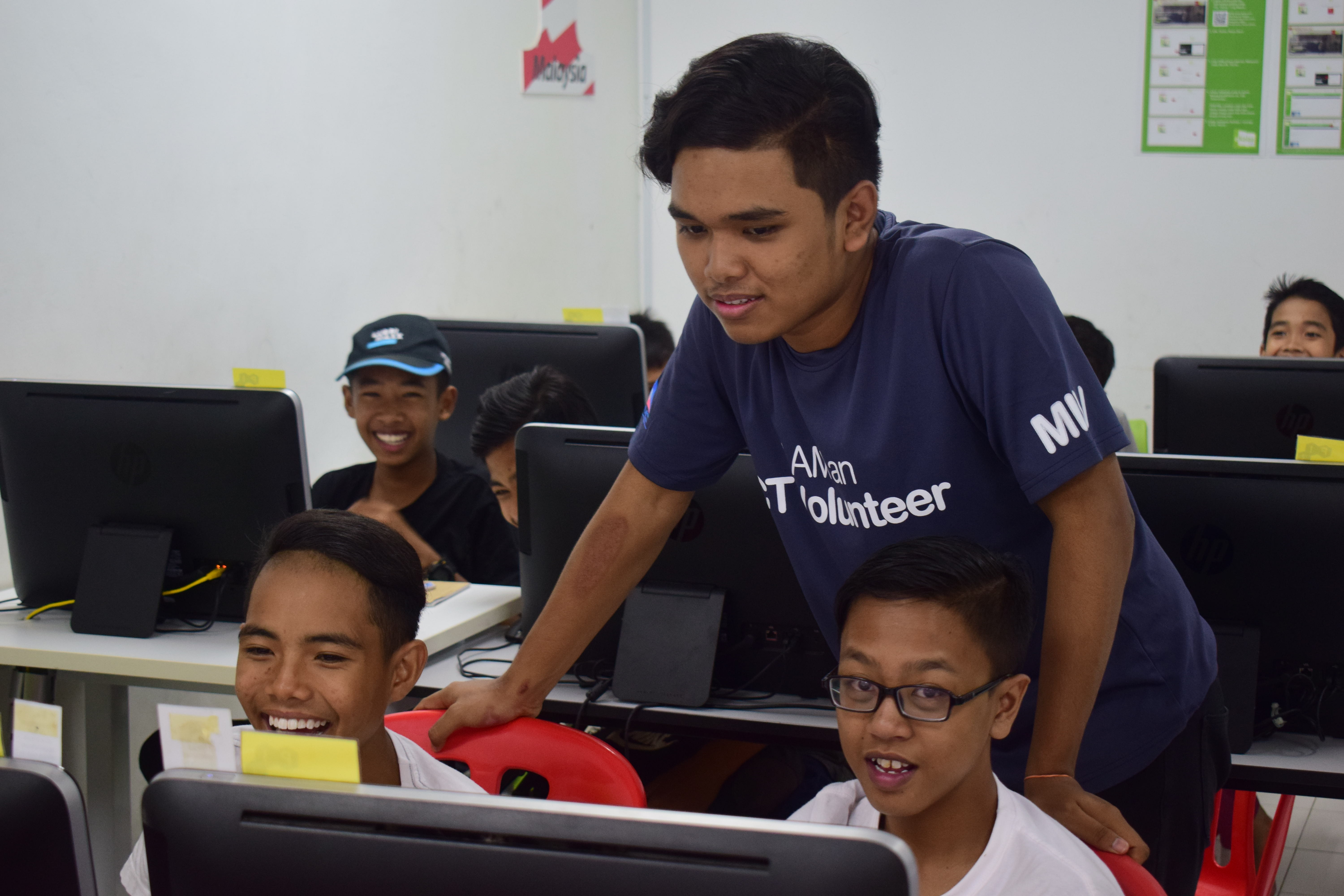 WSIS Stocktaking Project File