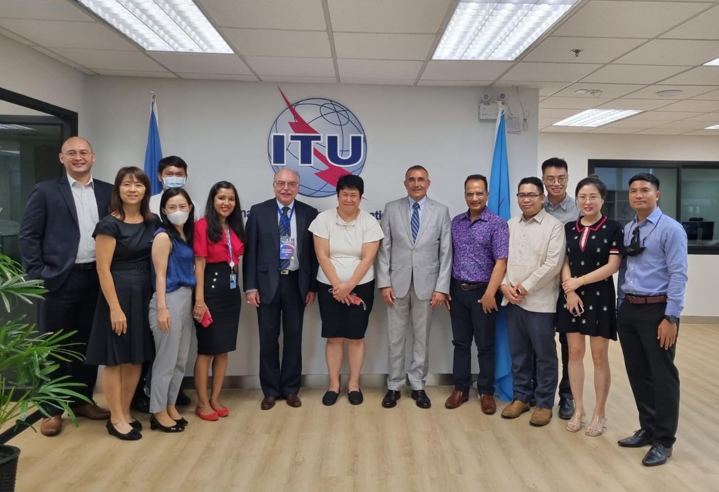 Group Photo- Mario and Bilel Visit.jpeg